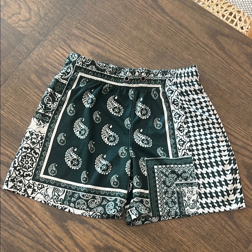 Kinetic Kings - Forest Green - Houndstooth Paisley Fundamental Shorts -Small